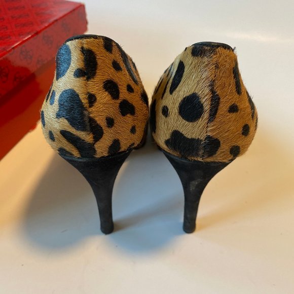 GUESS Leopard Patterned Pony Hair Peep Toe Heels - Picture 2 of 5
